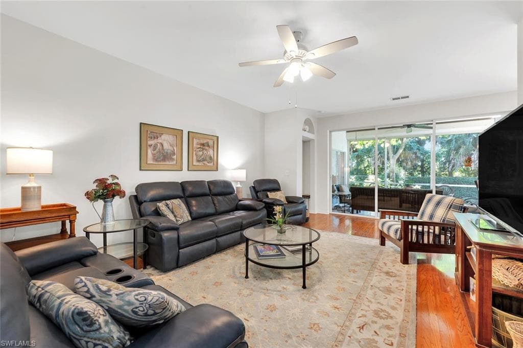 2165 Hawksridge DR 1302-6