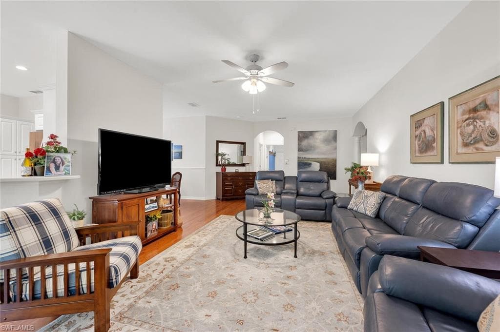 2165 Hawksridge DR 1302-7