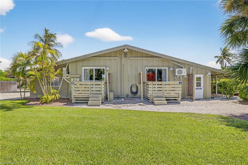 1220 Morningside PL, SANIBEL FL 33957-21