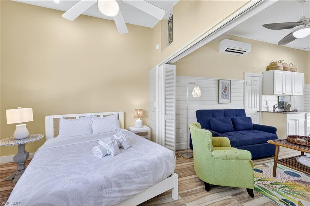 1220 Morningside PL, SANIBEL FL 33957-17