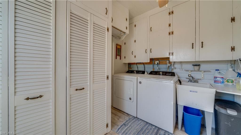 11077 Sunburst LN, FORT MYERS FL 33908-22