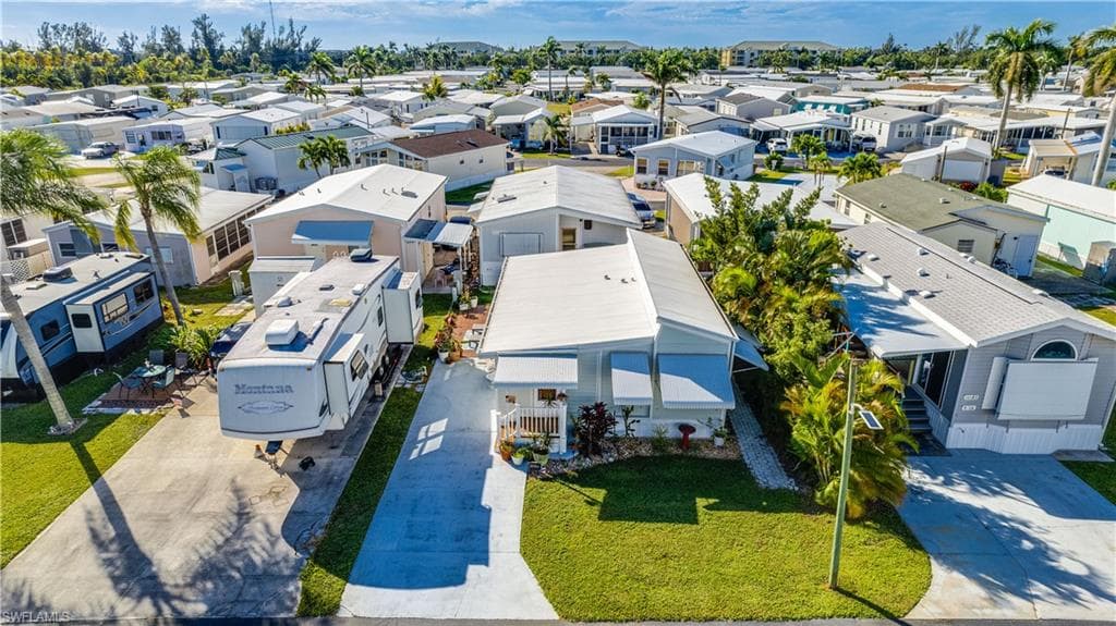 11077 Sunburst LN, FORT MYERS FL 33908-35