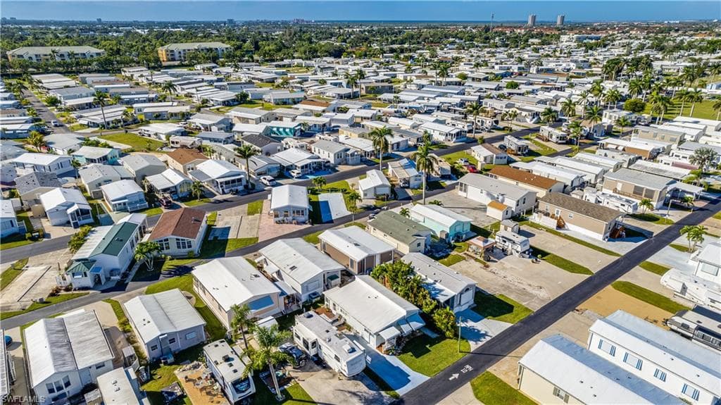 11077 Sunburst LN, FORT MYERS FL 33908-33