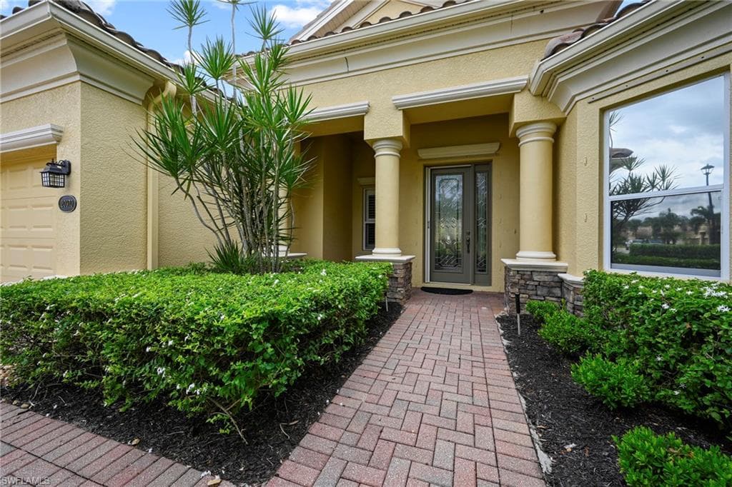 20970 Torre Del Lago ST, ESTERO FL 33928-1