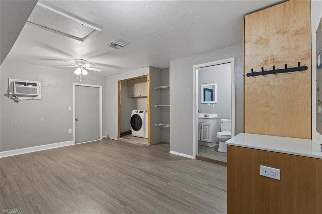 18417 Lee RD, FORT MYERS FL 33967-26