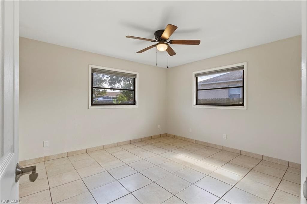 18417 Lee RD, FORT MYERS FL 33967-11