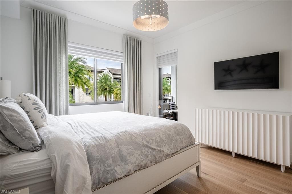 1035 3RD AVE S # 414, NAPLES FL 34102-14