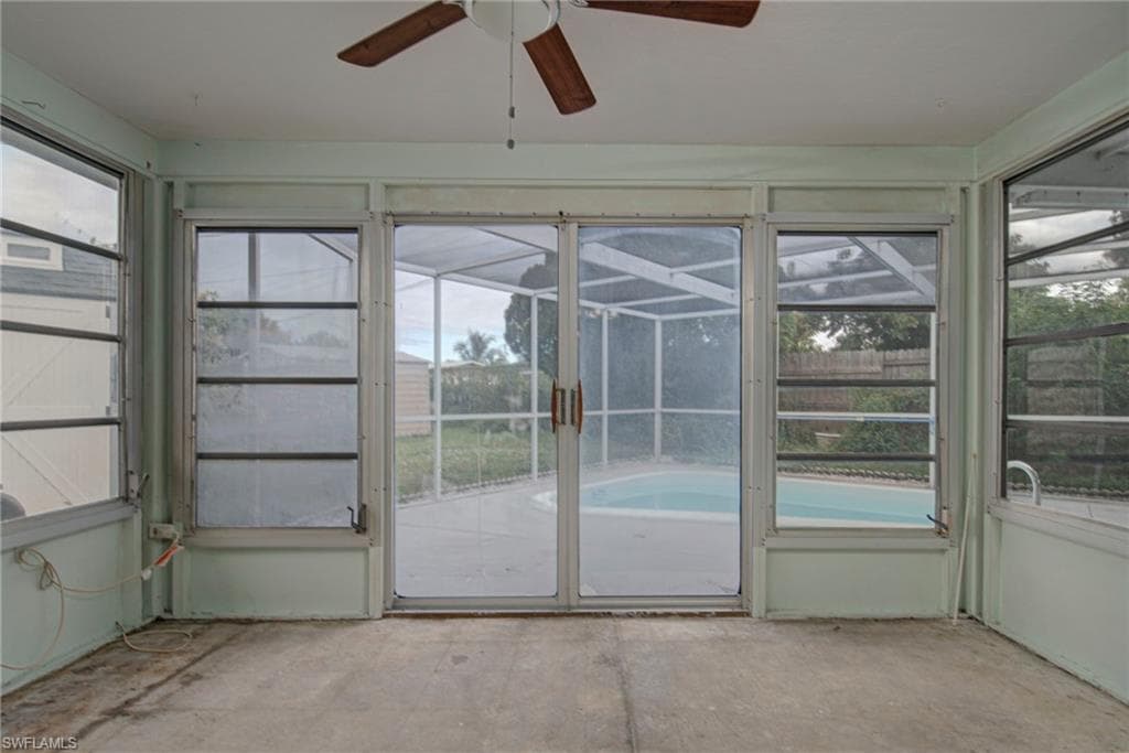 326 Canyon DR N, LEHIGH ACRES FL 33936-16