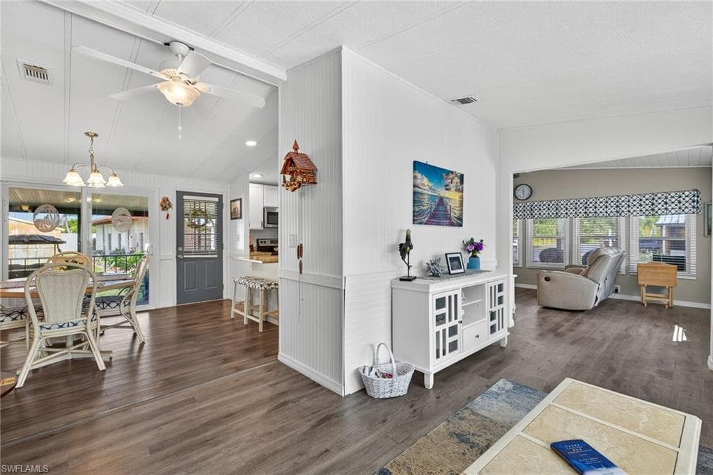 170 Oceans BLVD # 170, NAPLES FL 34104-11