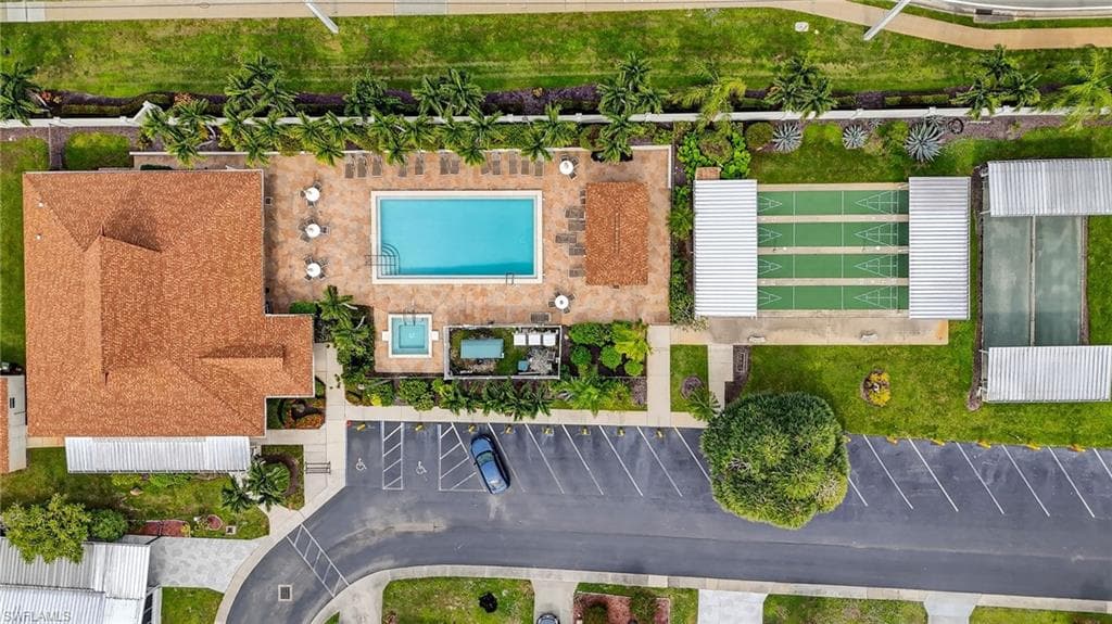 170 Oceans BLVD # 170, NAPLES FL 34104-30