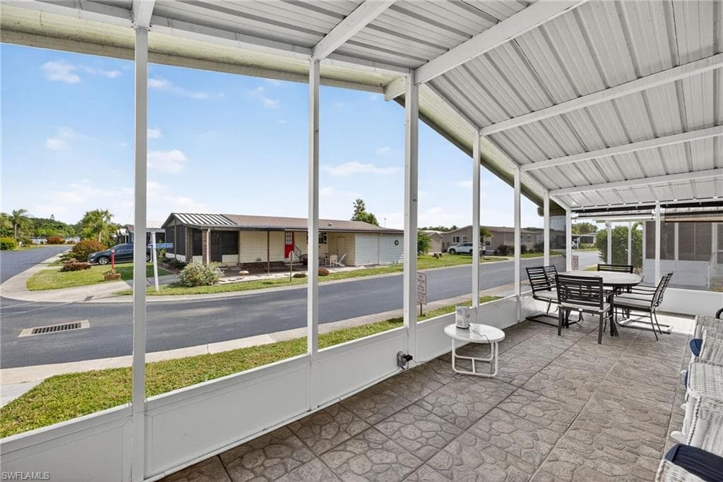 170 Oceans BLVD # 170, NAPLES FL 34104-20