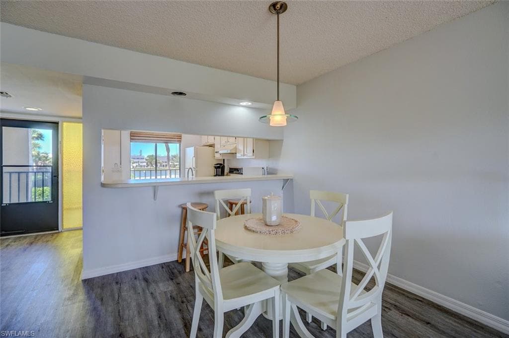 21440 Bay Village DR # 122, FORT MYERS BEACH FL 33931-25