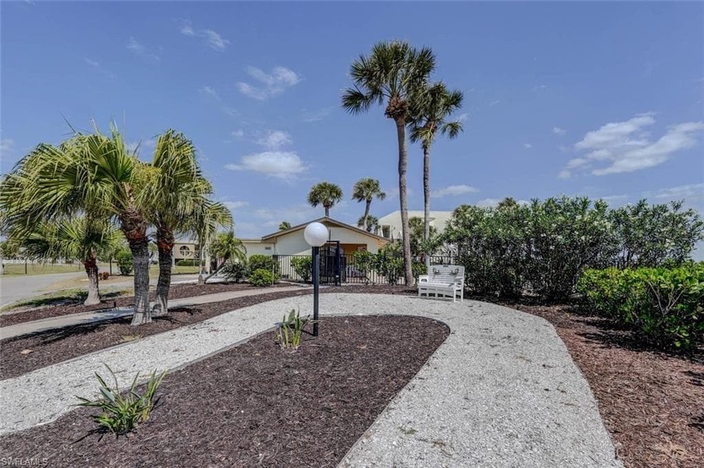 21440 Bay Village DR # 122, FORT MYERS BEACH FL 33931-32