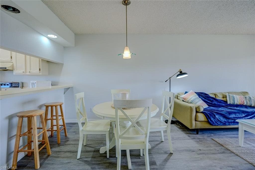 21440 Bay Village DR # 122, FORT MYERS BEACH FL 33931-18