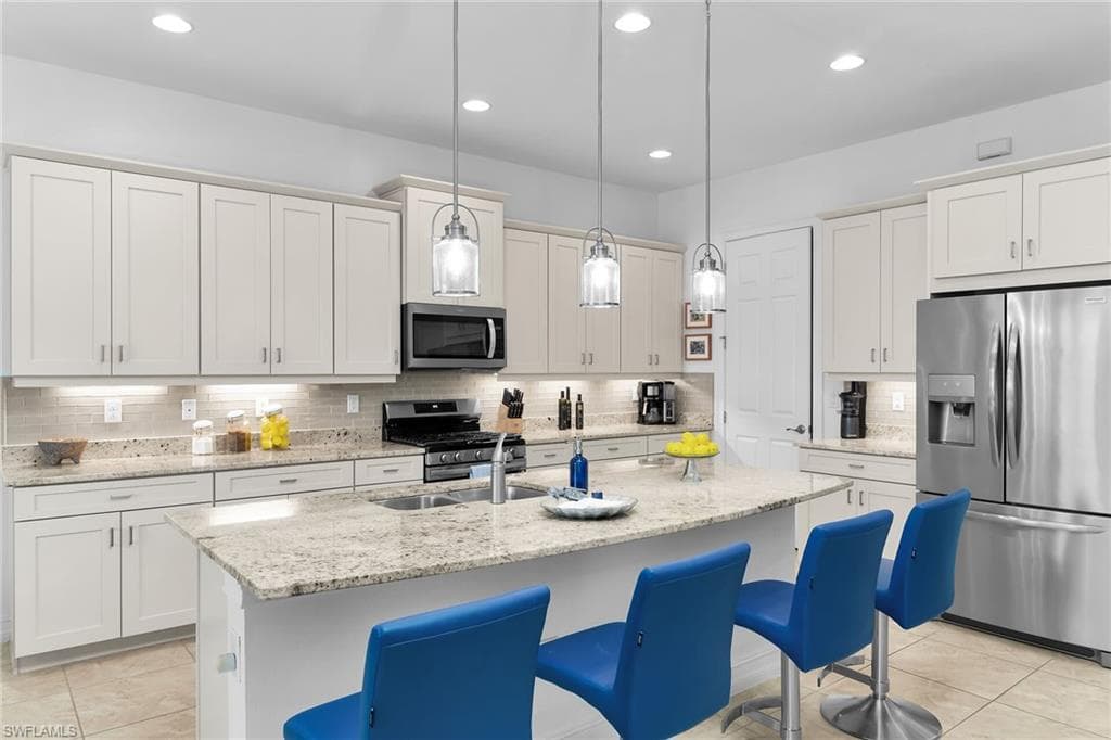 14730 Nautilus PL, NAPLES FL 34114-8