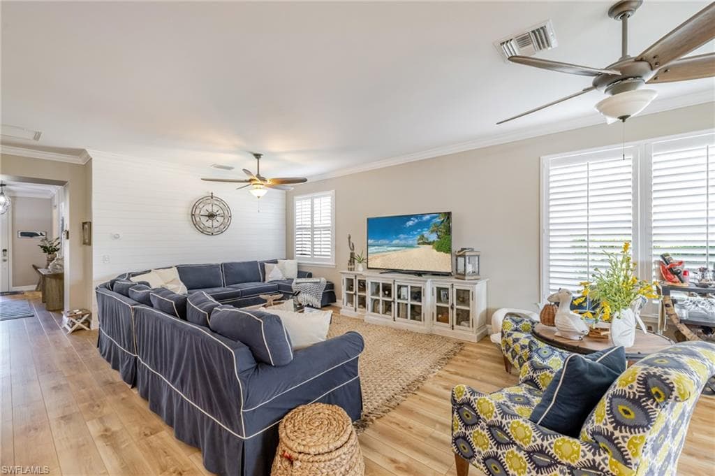 8516 Benelli CT, NAPLES FL 34114-5