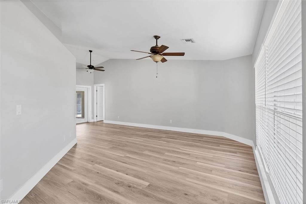 17585 Blackfriar DR, FORT MYERS FL 33908-1