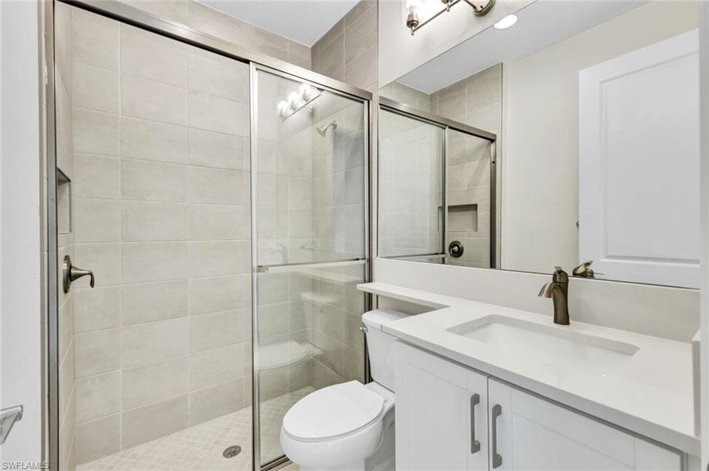 14008 Aldersgate AVE, FORT MYERS FL 33905-13