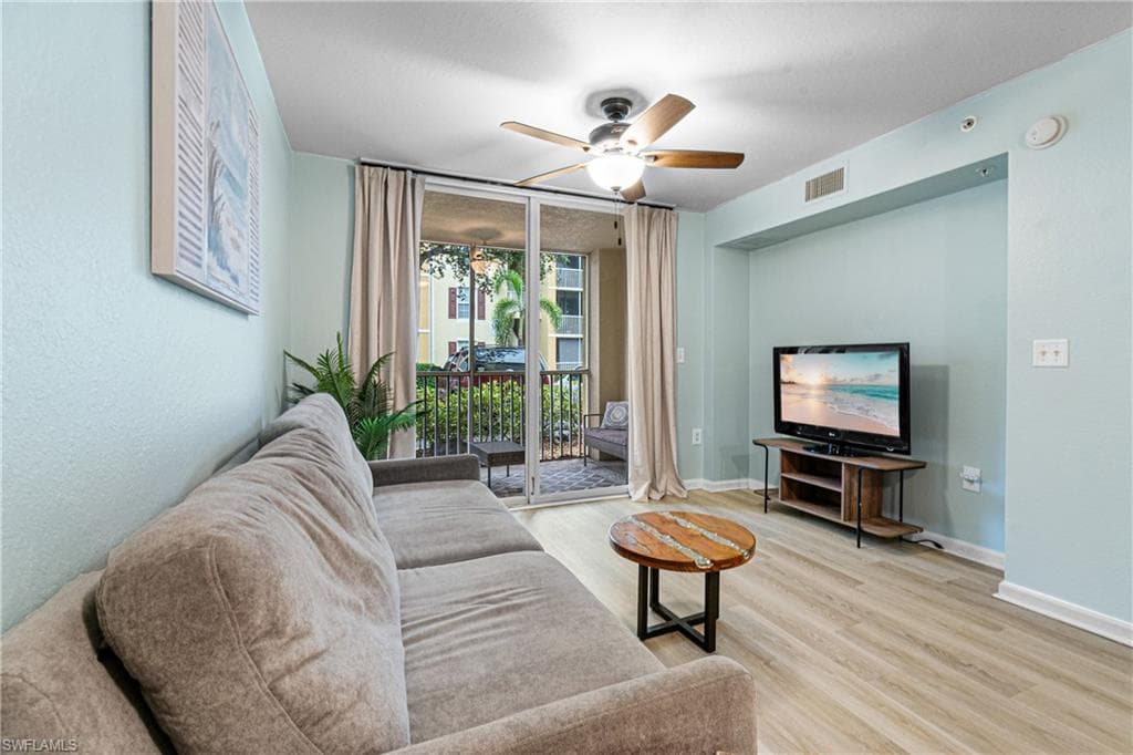 4121 Residence DR # 303, FORT MYERS FL 33901-26