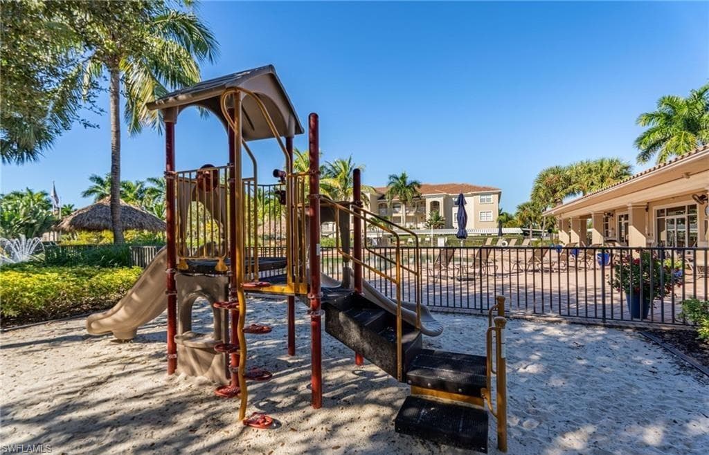 14961 Reflection Key CIR # 431, FORT MYERS FL 33907-1