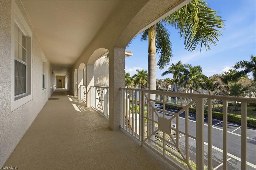 14961 Reflection Key CIR # 431, FORT MYERS FL 33907-3
