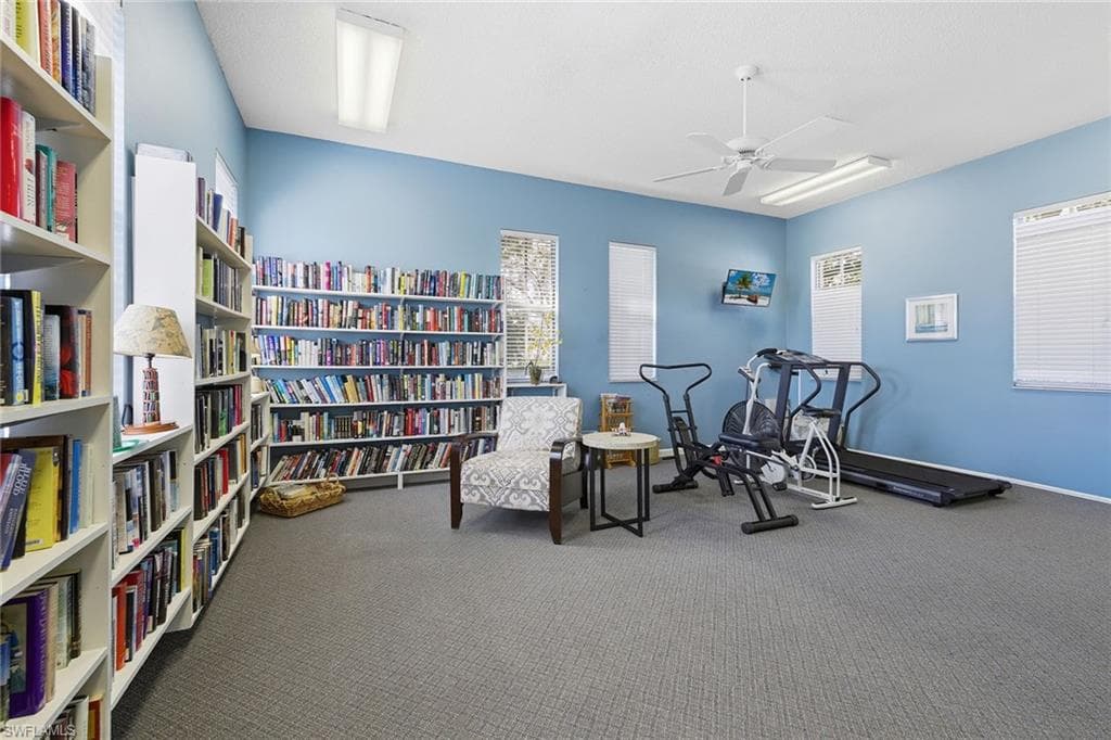 900 Diamond CIR # 905, NAPLES FL 34110-48