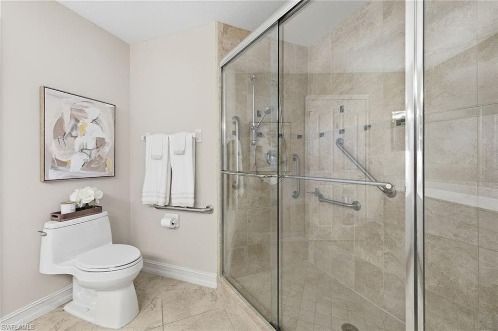 900 Diamond CIR # 905, NAPLES FL 34110-20