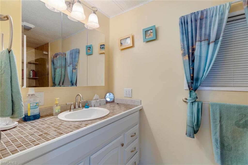 9324 Baron RD, BONITA SPRINGS FL 34135-11