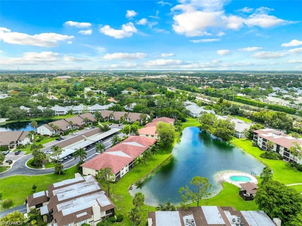 500 Misty Pines CIR # 203, NAPLES FL 34105-16