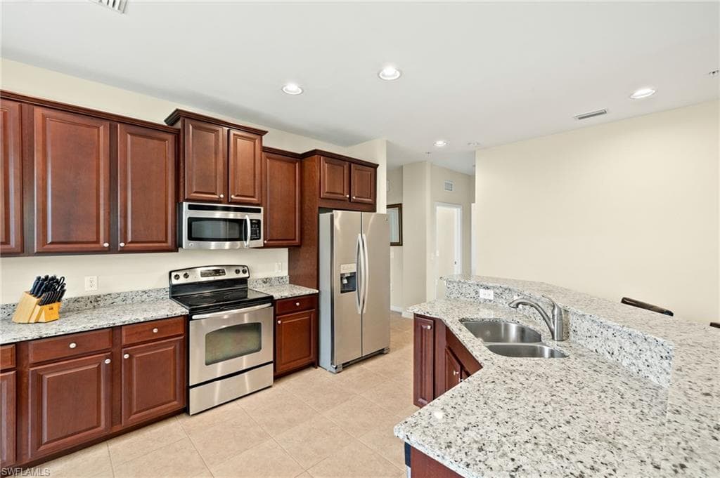 3742 Pino Vista WAY # 4, ESTERO FL 33928-13