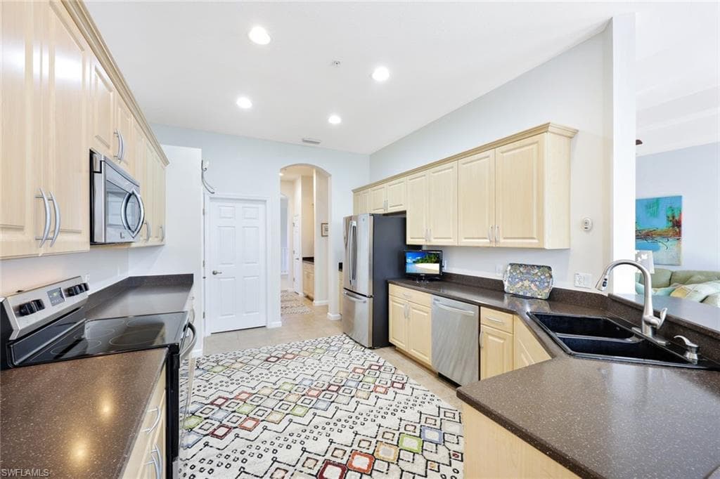 17485 Old Harmony DR 202-12