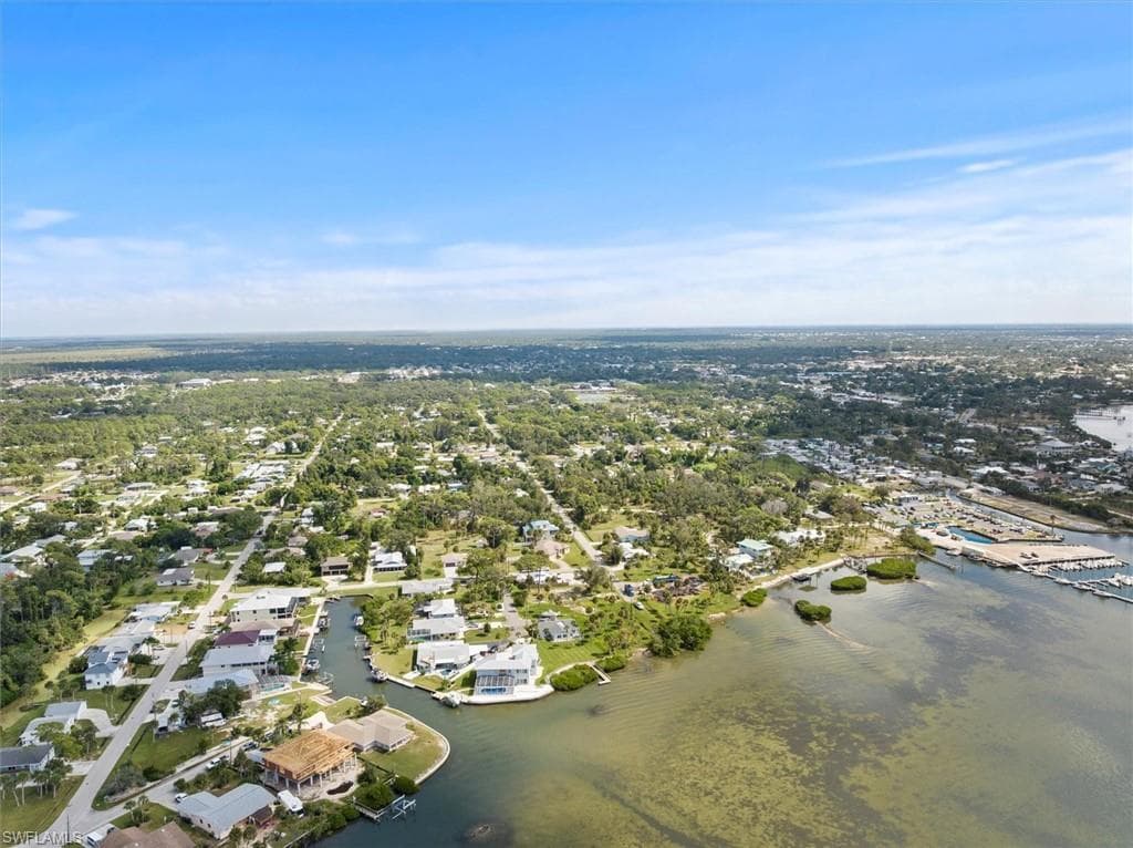 810 Harvard ST, ENGLEWOOD FL 34223-38