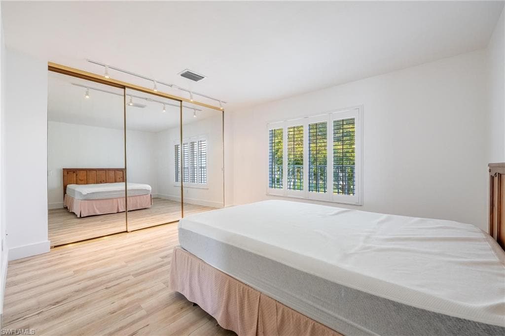 18038 San Carlos BLVD # 113, FORT MYERS BEACH FL 33931-25