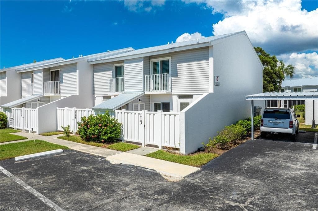 18038 San Carlos BLVD # 113, FORT MYERS BEACH FL 33931-4