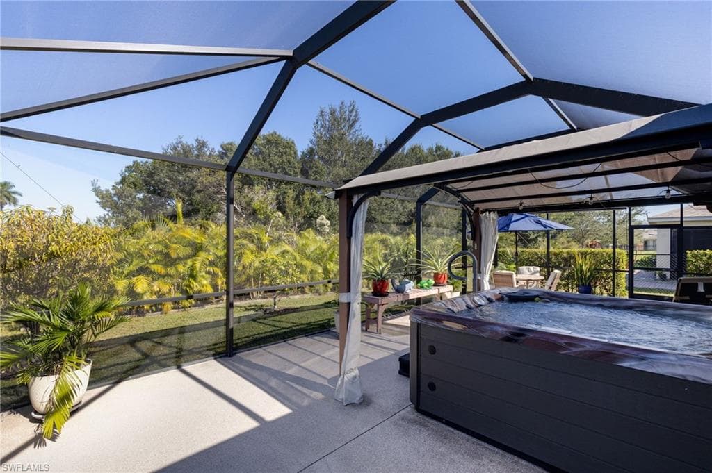 10536 Canal Brook LN, LEHIGH ACRES FL 33936-17