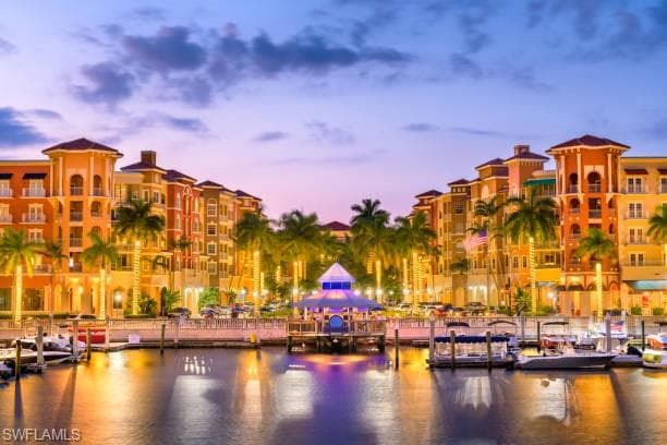 2348 Florida AVE, NAPLES FL 34112-39