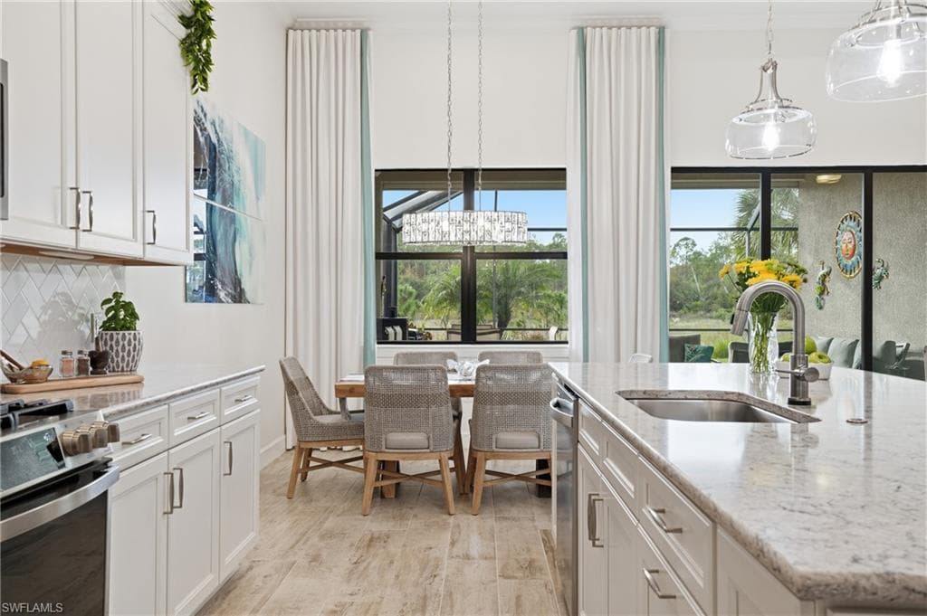 17210 Ashcomb WAY, ESTERO FL 33928-12