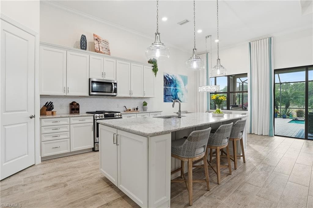 17210 Ashcomb WAY, ESTERO FL 33928-3