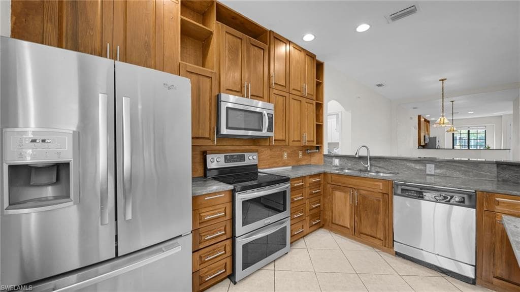 7730 Woodbrook CIR # 4204, NAPLES FL 34104-4