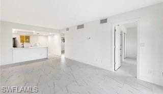 1018 Manatee RD # E107, NAPLES FL 34114-4