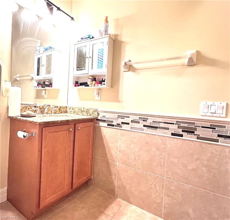 11079 Sparkleberry DR S, FORT MYERS FL 33913-39