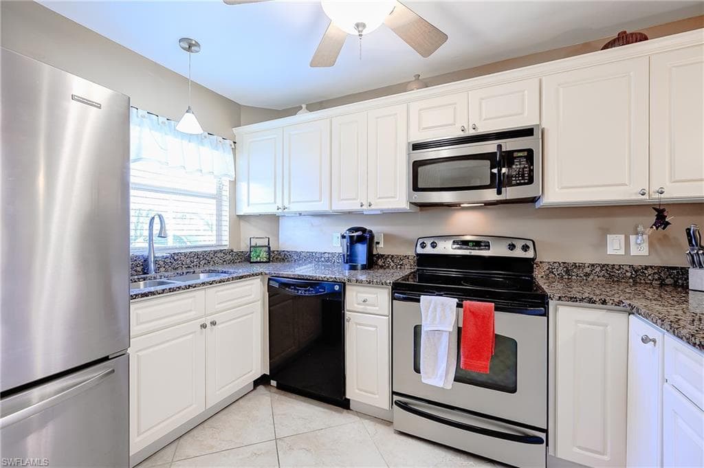 201 Quail Forest BLVD 103-12