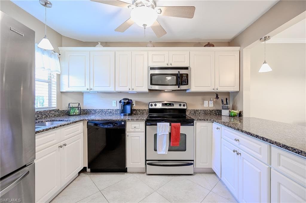 201 Quail Forest BLVD 103-11