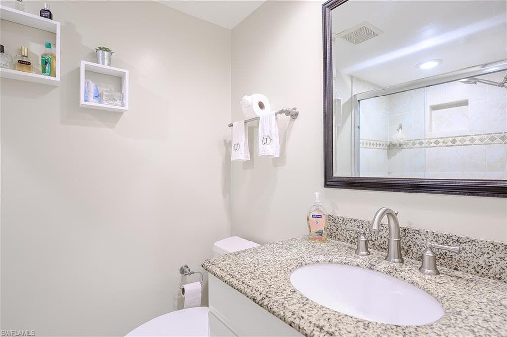 201 Quail Forest BLVD 103-18