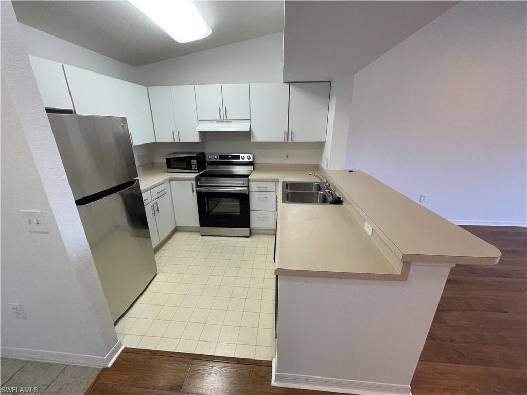 8234 Key Royal CIR # 533, NAPLES FL 34119-1