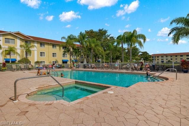 8234 Key Royal CIR # 533, NAPLES FL 34119-15