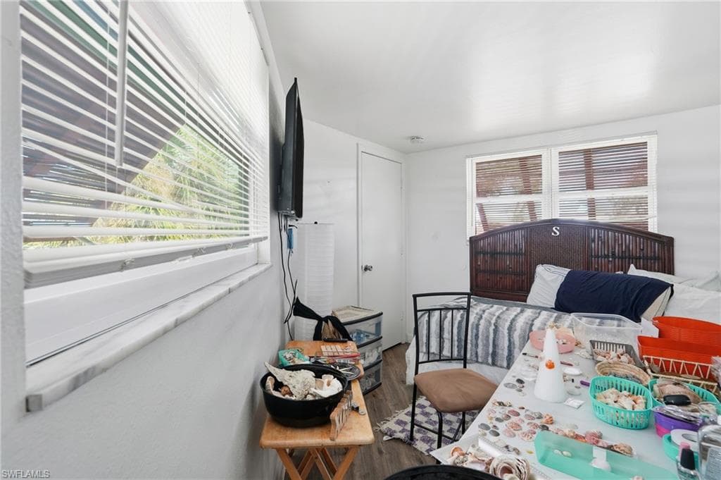 5431 Oak Ridge AVE, FORT MYERS BEACH FL 33931-21