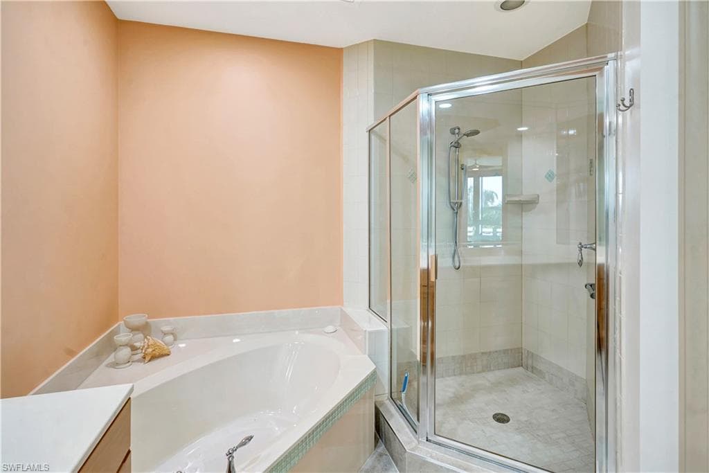 14350 Riva Del Lago DR # 402, FORT MYERS FL 33907-32