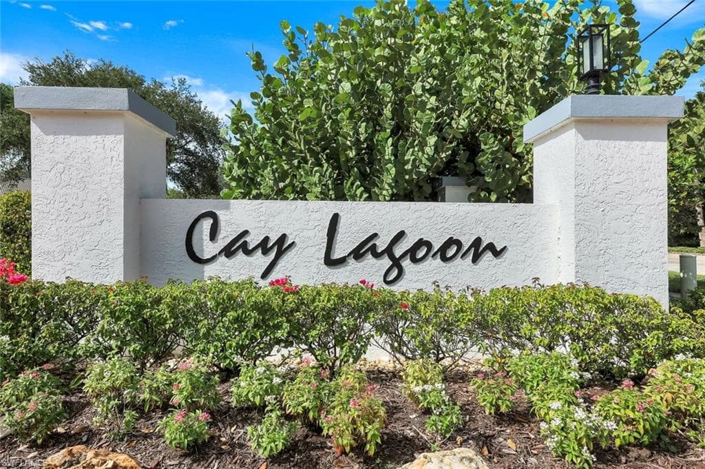2110 Cay Lagoon DR # 122, NAPLES FL 34109-29