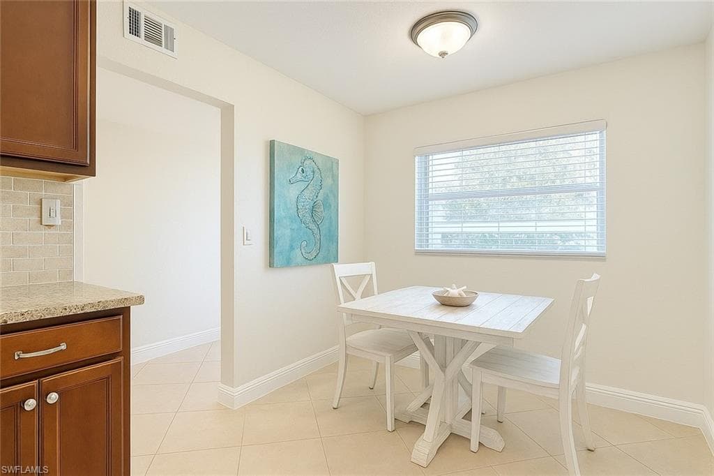729 Landover CT # 102, NAPLES FL 34104-5